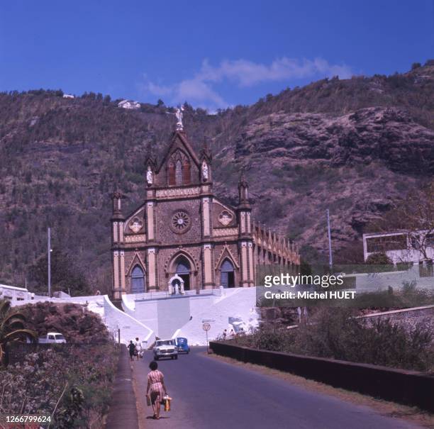 église Notre Dame de la Délivrance à Saint-Denis, circa 1960, La Réunion.