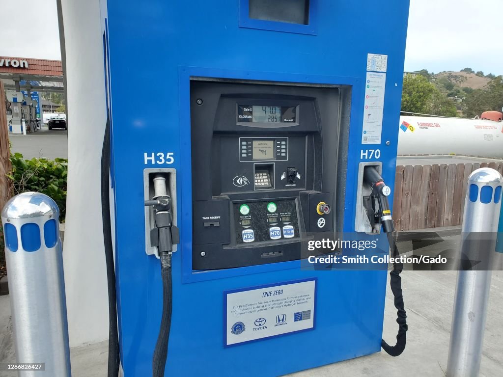 True Zero Hydrogen Filling Station