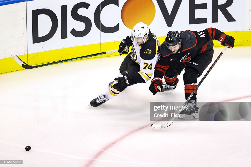 Boston Bruins v Carolina Hurricanes - Game Four