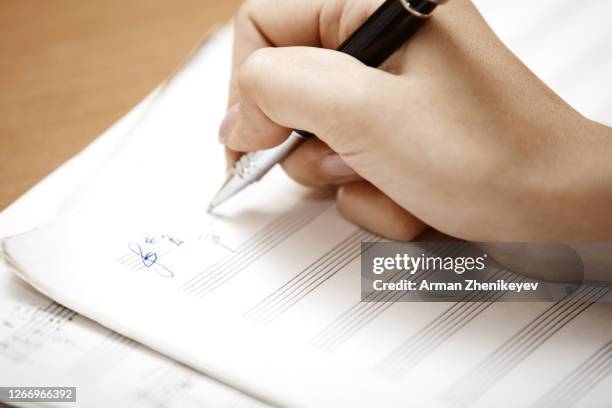 Musical Script Photos and Premium High Res Pictures - Getty Images