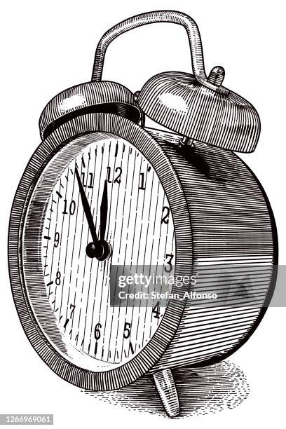 ilustraciones, imágenes clip art, dibujos animados e iconos de stock de dibujo vectorial del despertador - alarm clock