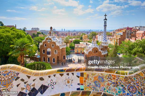 park guell in barcelona, spain - gaudi stock-fotos und bilder