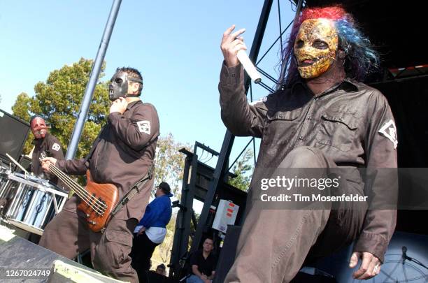 Corey Taylor and Slipknot perform during Ozzfest 2004 at Shoreline Amphitheatre on July 29, 2004 in Mountain View, California.