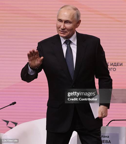 Putin Wave Russian President Vladimir Putin waves during The Strong Ideas For ...