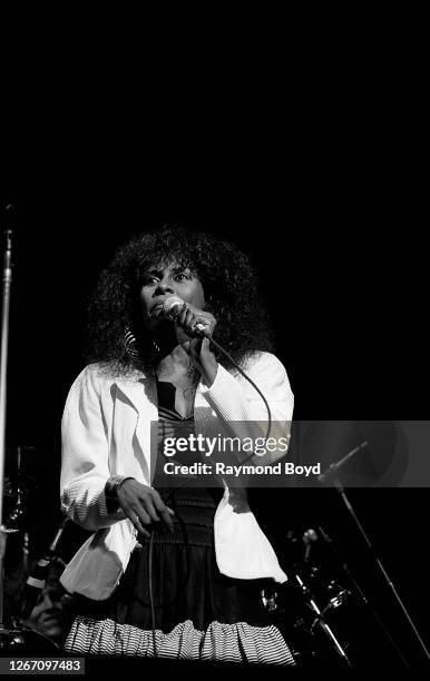 184 Brenda Russell Photos Stock Photos, High-Res Pictures, and Images ...