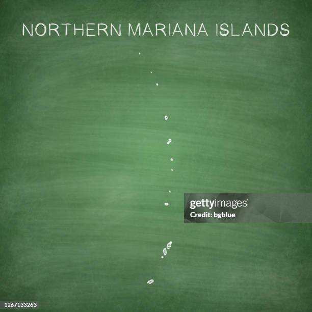 karte der nördlichen marianen an der tafel gezeichnet - tafel - northern mariana islands stock-grafiken, -clipart, -cartoons und -symbole