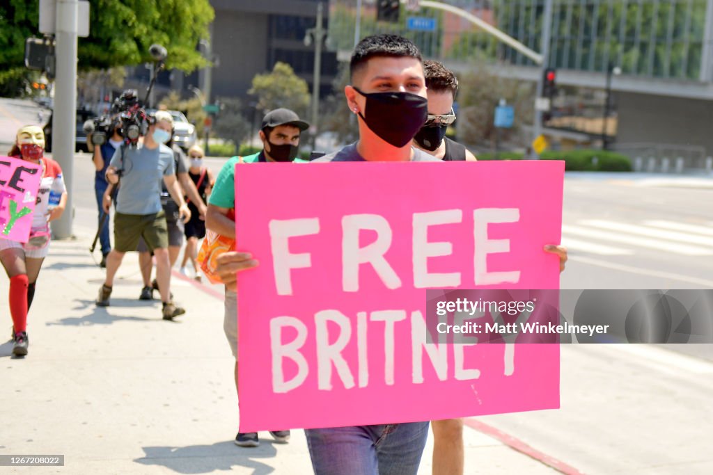 #FreeBritney Protest Outside Courthouse In Los Angeles During Conservatorship Hearing