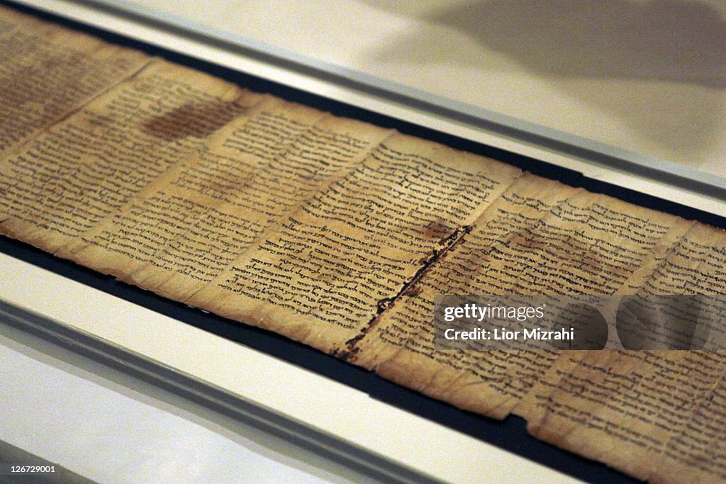 Israel Museum Displays Dead Sea Scrolls