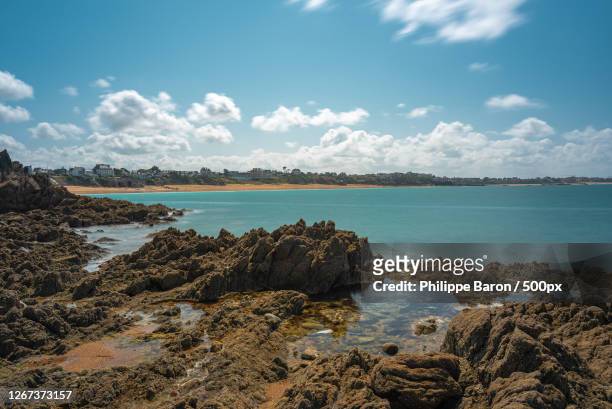 landscape with sea and blue sky, saint-malo, france - baron beach stock pictures, royalty-free photos & images