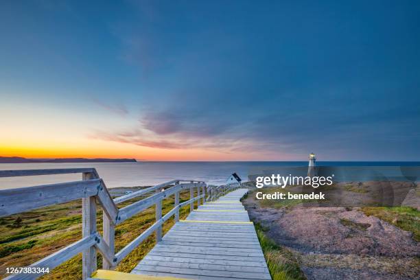 boardwalk cape spear lighthouse newfoundland canada - leste imagens e fotografias de stock