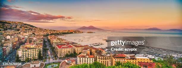 ナポリ - カンパニア - イタリア - ヴェスヴィオ山 - vesuvius ストックフォトと画像