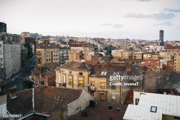 view on belgrade old facades, roofs, streets and old arhitecture details - serbie photos et images de collection