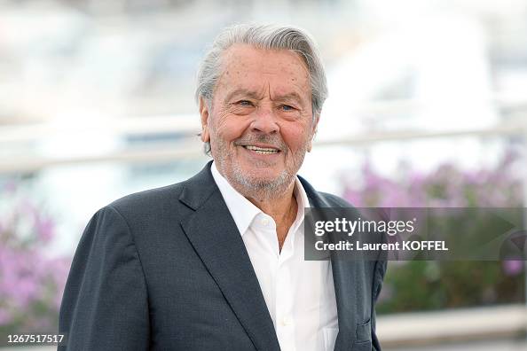 Palme D'Or D'Honneur Photocall - The 72nd Annual Cannes Film Festival Palme D'Or D'Honneur Photocall - The 72nd Annual Cannes Film Festival