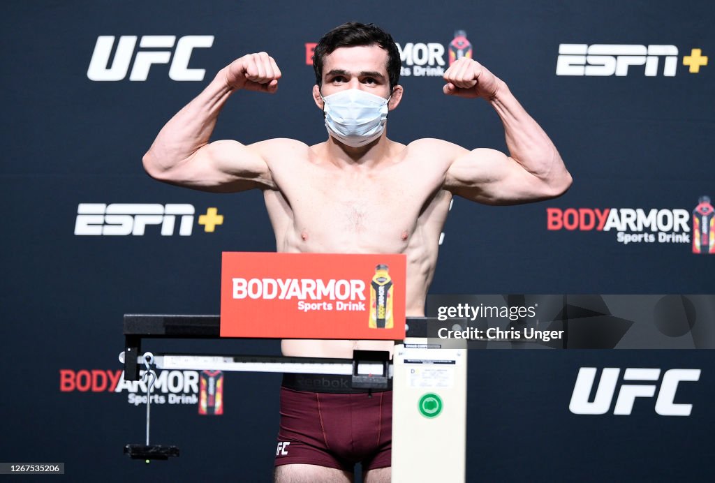 UFC Fight Night Munhoz v Edgar: Weigh-Ins