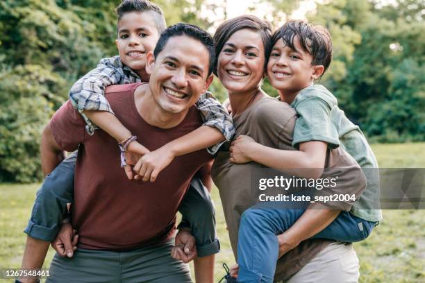 investindo na educação infantil - settler - fotografias e filmes do acervo