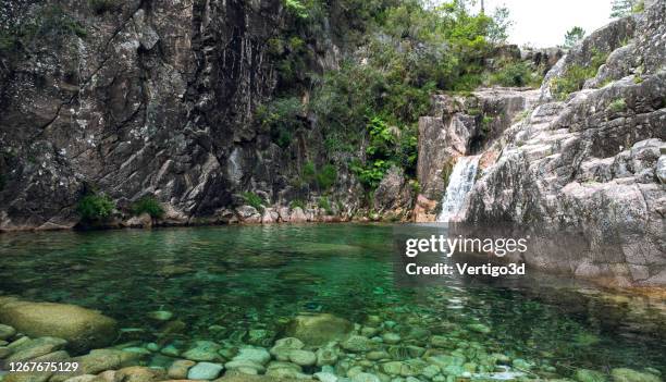 waterfall peneda-geres united kingdom - norte imagens e fotografias de stock