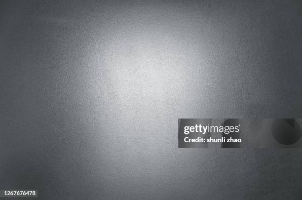 metallic texture - fondo gris fotografías e imágenes de stock