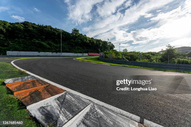 racing track - circuit automobile fotografías e imágenes de stock