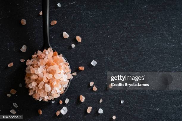 rosa himalaya salz - himalayan salt stock-fotos und bilder