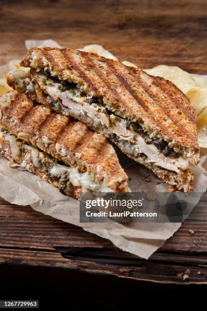 grilled chicken and pesto panini with potato chips - chicken salad stock pictures, royalty-free photos & images