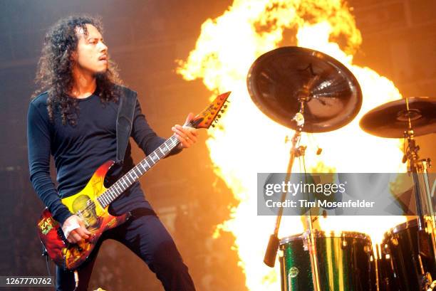 Kirk Hammett of Metallica performs during the band's "St. Anger" tour at HP Pavilion on November 28, 2004 in San Jose, California.