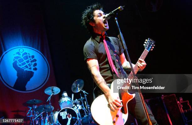 Billie Joe Armstrong Green Day performs during the band's "American Idiot" tour at Bill Graham Civic Auditorium on November 24, 2004 in San...
