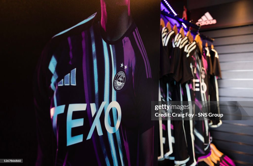 Aberdeen Rdo Aberdeen's 2023/24 away kit, inspired by the Northern Lights, is ...