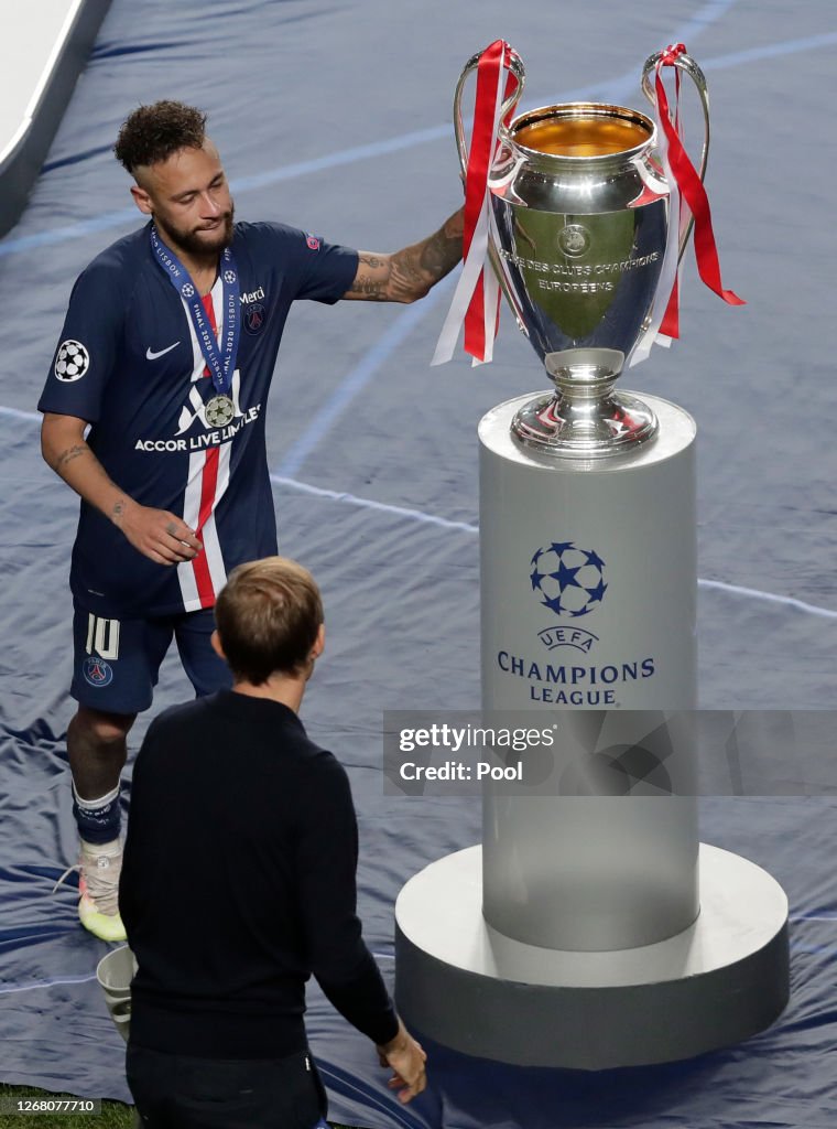 Paris Saint-Germain v Bayern Munich - UEFA Champions League Final