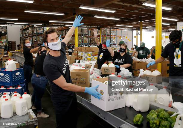 Matt Bomer joined volunteers at Los Angeles Regional Food Bank to kick off the “#FoodForThought” campaign, a partnership with the California Milk...