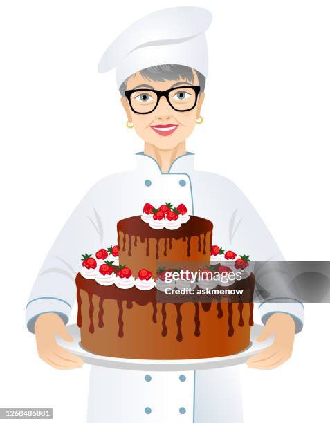 stockillustraties, clipart, cartoons en iconen met bejaarde vrouwenchef met een grote chocoladecake - making a cake