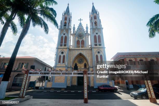 cathedral of st. isabel, malabo, bioko, equatorial guinea - equatorial guinea stock pictures, royalty-free photos & images
