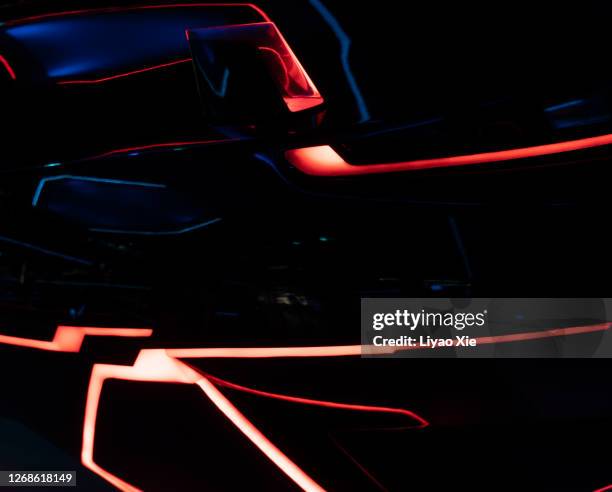 metal surface light effect - aerodynamic stock-fotos und bilder