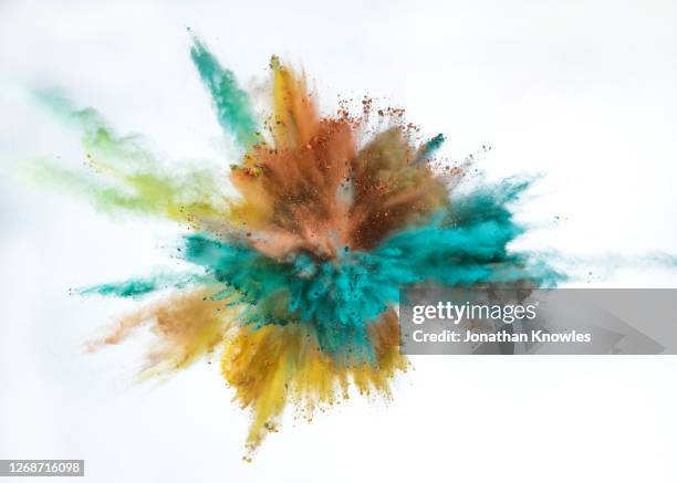 Green Powder Color Explosion Green Powder Explosion Photos and Premium High Res Pictures - Getty Images
