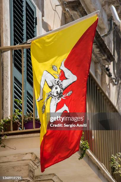 sicily flag - ragusa sicily stock pictures, royalty-free photos & images