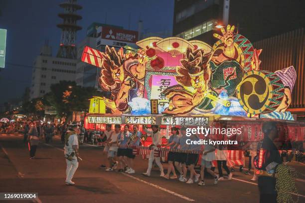 青森のねぶた祭り - ねぶた ストックフォトと画像