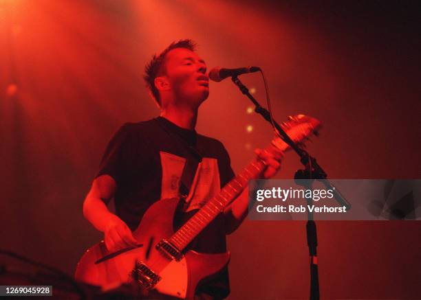 Radiohead, Thom Yorke, Ahoy', Rotterdam, Netherlands, 13th October 1997.