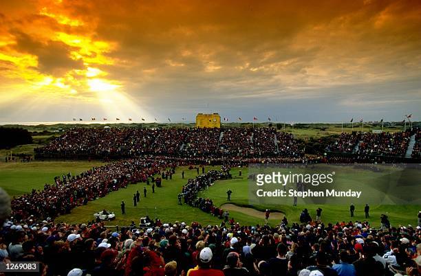 General view of the 18th green during the British Open at Royal Birkdale Golf Club in Lancashire, England. \ Mandatory Credit: Stephen Munday/Allsport