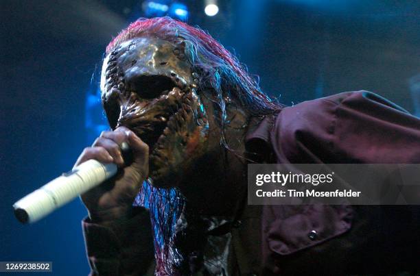 Corey Taylor of Slipknot performs in support of the band's "Subliminal Verses" tour at HP Pavilion on April 12, 2005 in San Jose, California.