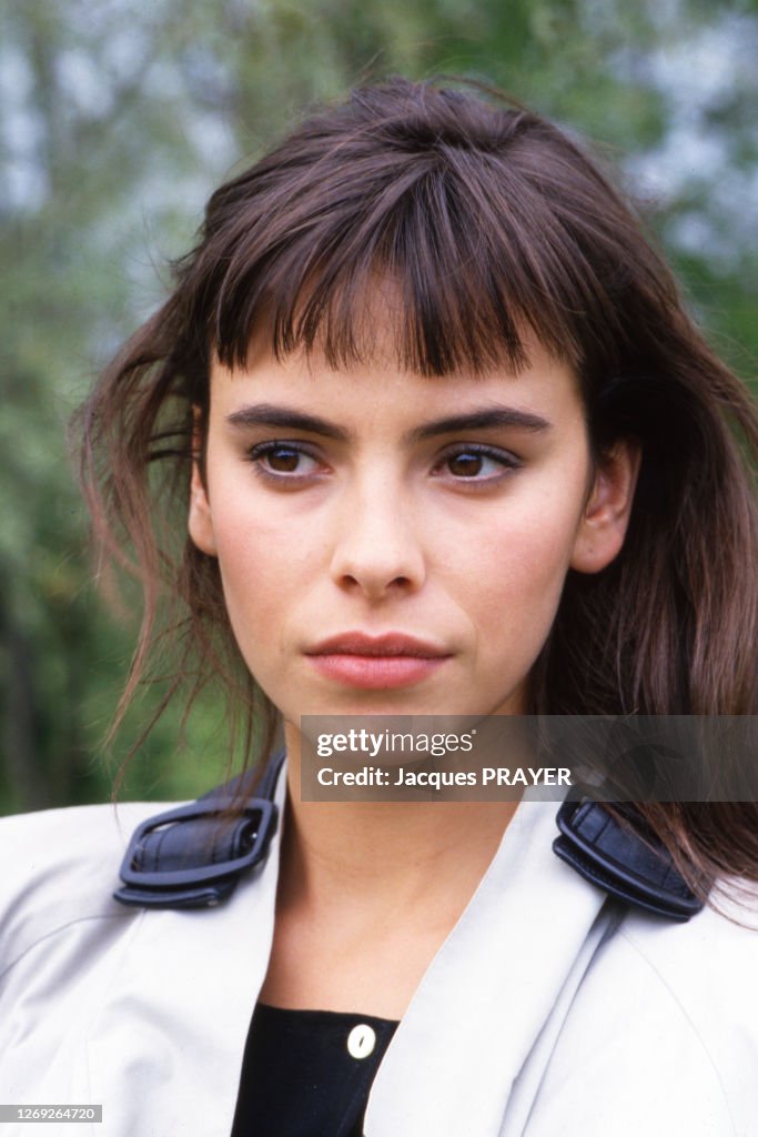 Mathilde May Images Portrait de Mathilda May lors du tournage du film 'Le Cri du hibou ...