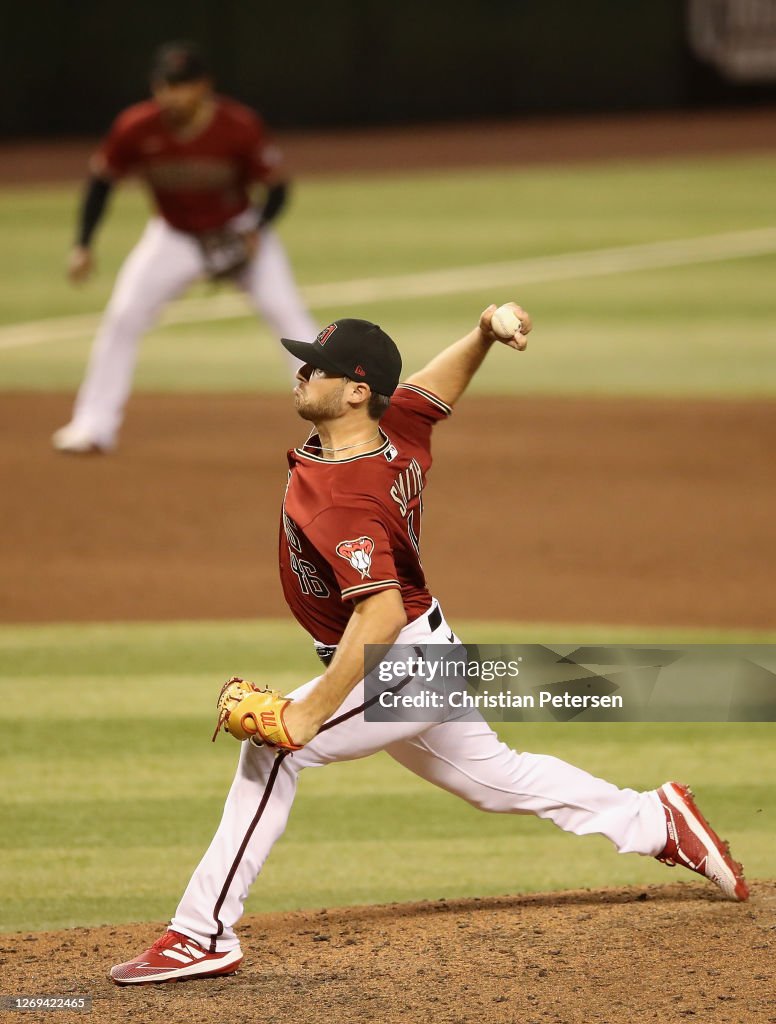 Roger Riley Arizona Diamondbacks Relief pitcher Riley Smith of the Arizona Diamondbacks pitches... News ...