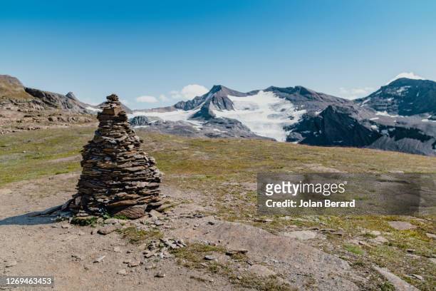 mountain landscape with glacier - val d'isere stock pictures, royalty-free photos & images