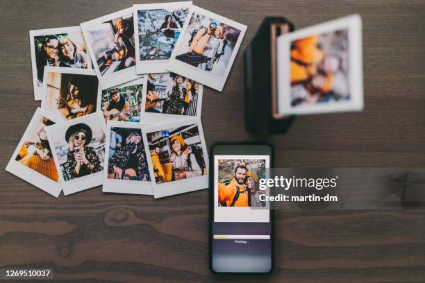 instant foto's - printout stockfoto's en -beelden