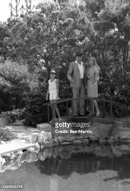 Actor Lionel Stander at home in Los Angeles with wife Stephanie and daughter Jennifer, August 18, 1982.