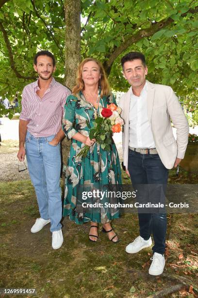 Actors Vincent Dedienne, Catherine Frot and director Pierre Pinaud attend the "La Fine Fleur" Photocall at 13th Angouleme French-Speaking Film...