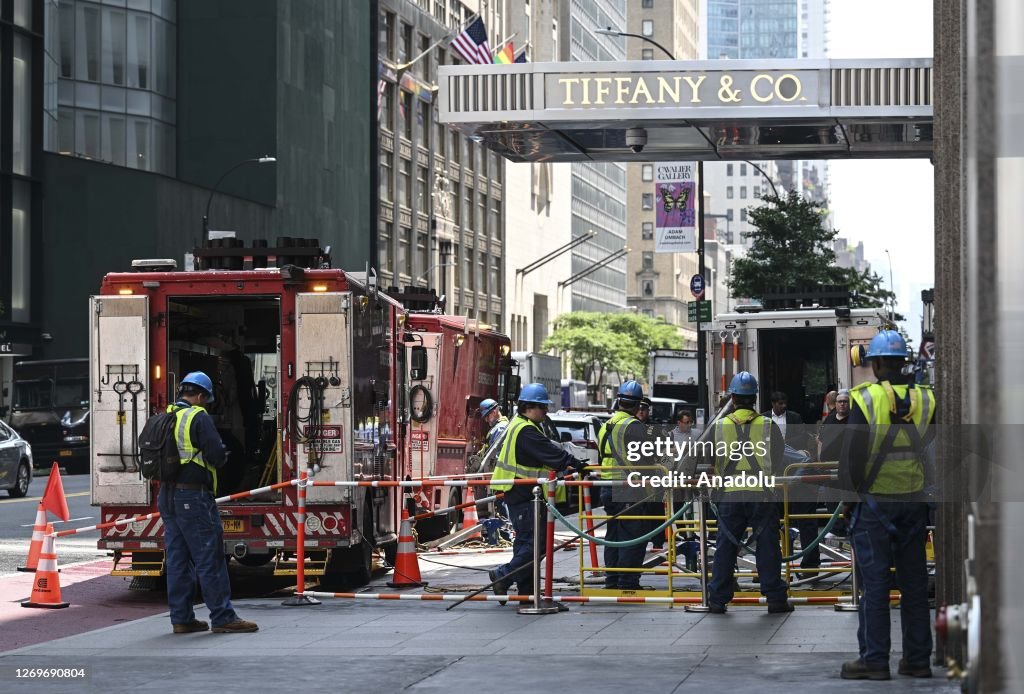 Fire breaks out at Tiffany & Co. store in NYC