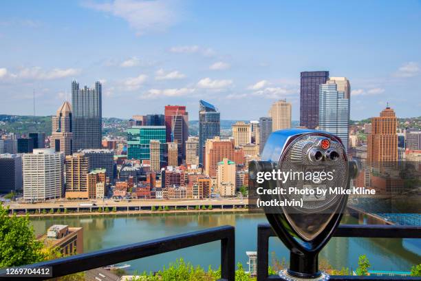 watching pittsburgh - viewfinder imagens e fotografias de stock