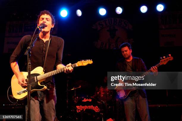 Jakob Dylan of The Wallflowers performs during SXSW 2005 at Stubbs Bar-B-Que on March 19, 2005 in Austin, Texas.