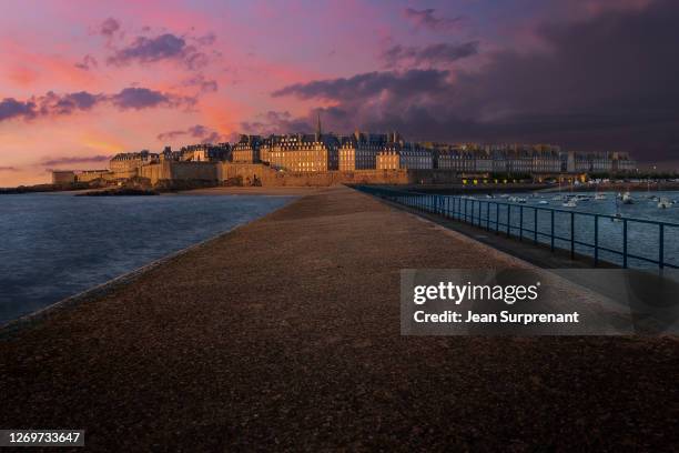 st-malo sunset - saint malo stock pictures, royalty-free photos & images