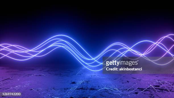 fundo abstrato 3d com luzes de neon ultravioletas e linhas onduladas - fluorescente - fotografias e filmes do acervo