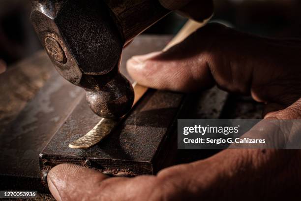 artesano joyero - blacksmith craft stock pictures, royalty-free photos & images